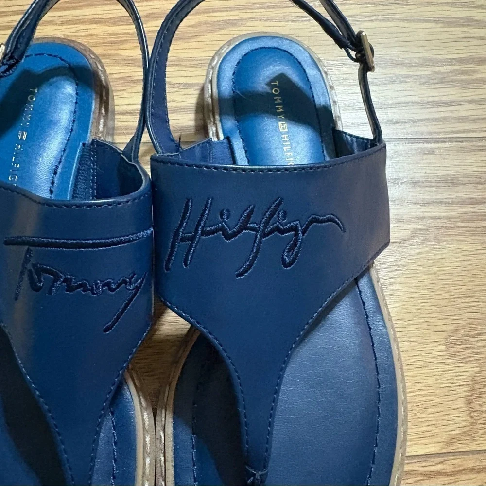 Tommy Hilfiger Sandals 7.5
